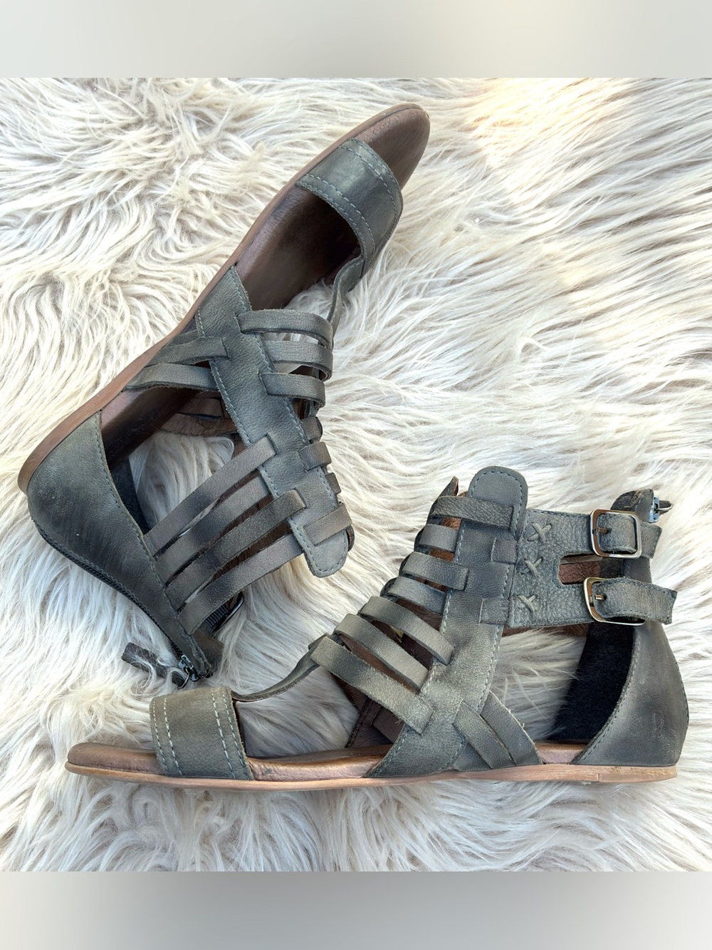 BedStu Roan Gladiator Sandals Sz 8.5